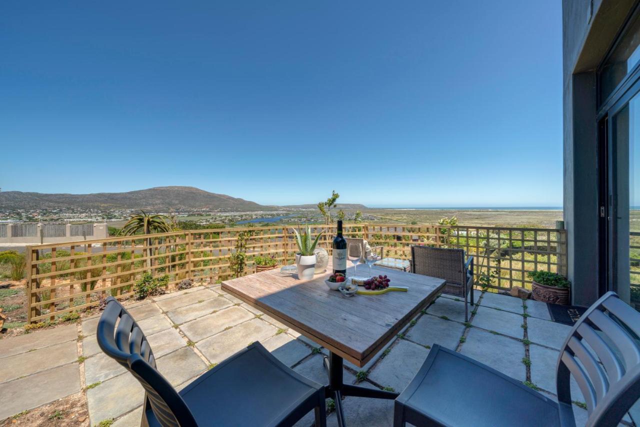 365 Sunset Self Catering Apartments Noordhoek Exterior foto